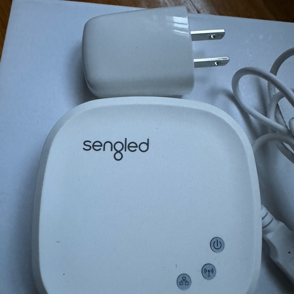 Sengled ZO-2 Hub - Picture 4 of 5